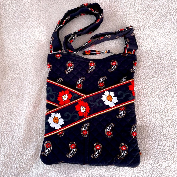 Black cross body bag - Picture 1 of 3